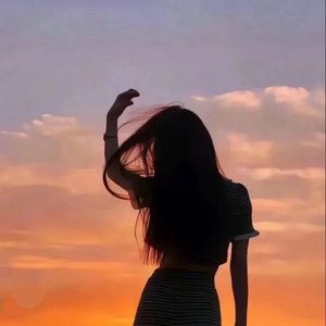 Meet your Posher, Priscilla